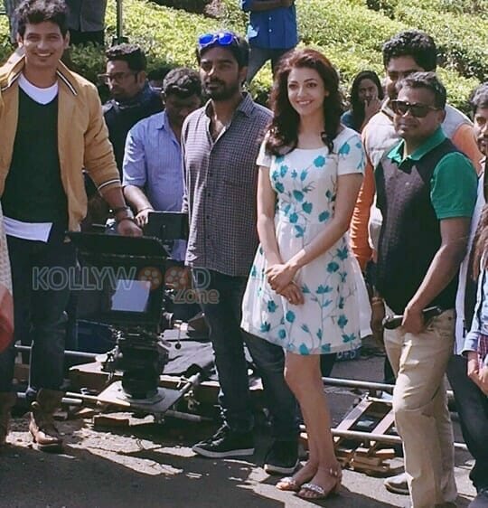 Kajal Agarwal and Jiiva spotted at Coonoor