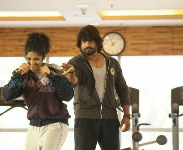 Shankar Praises the Irudhi Suttru Crew