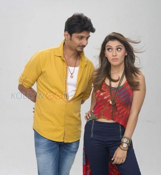 Pokkiri Raja Movie Review