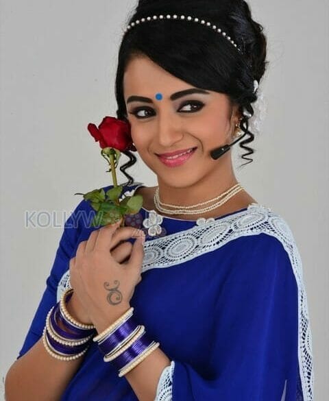 Trisha’s voice for Nayaki mocked to core!