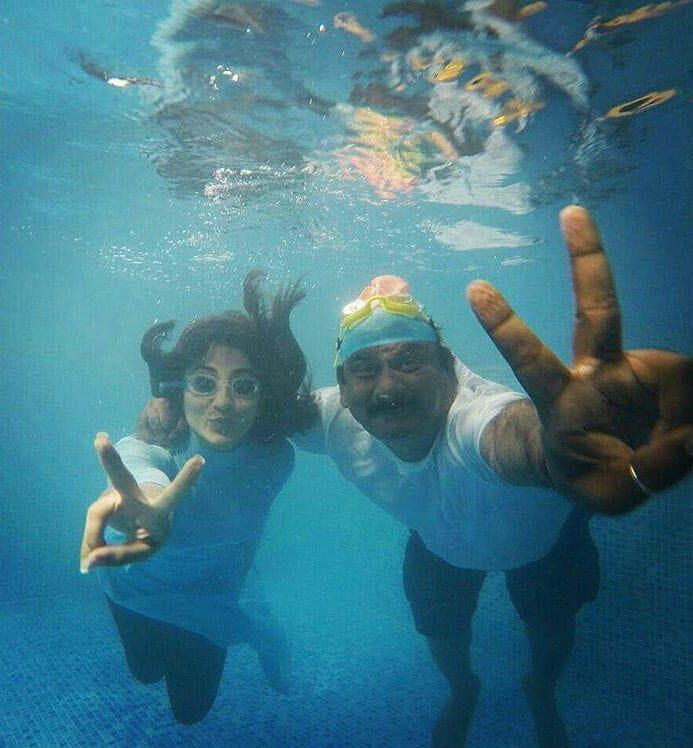 Trisha Under Water during Mohini Movie Shooting