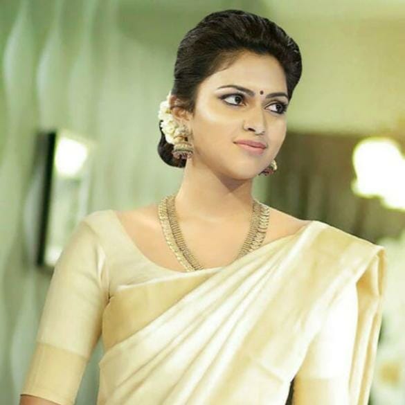 Amala Paul in Traditional Kerala Saree and Showing Navel