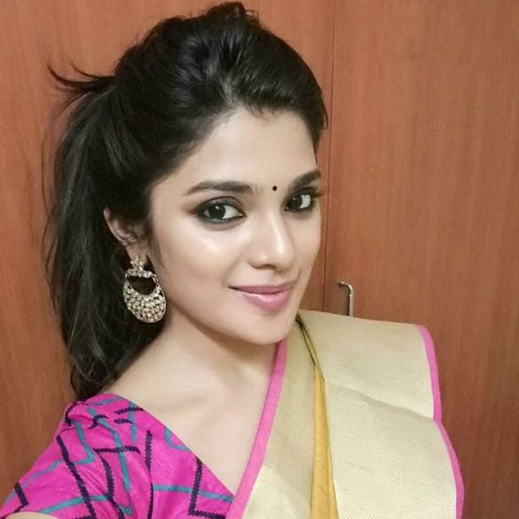 Aathmika to Star in Karthick Naren’s Naragasooran