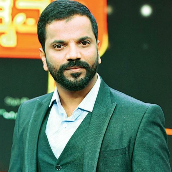 Lucia’s Sathish Neenasam makes His Kollywood Debut