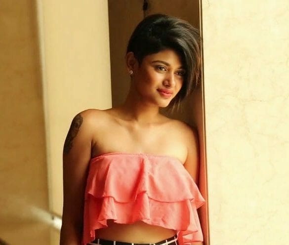 Oviya at Arav’s Birthday Celebrations