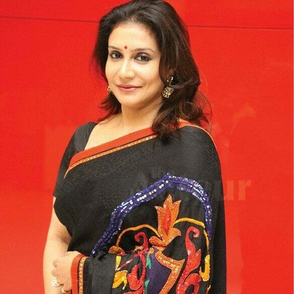 Lissy is back with a bang