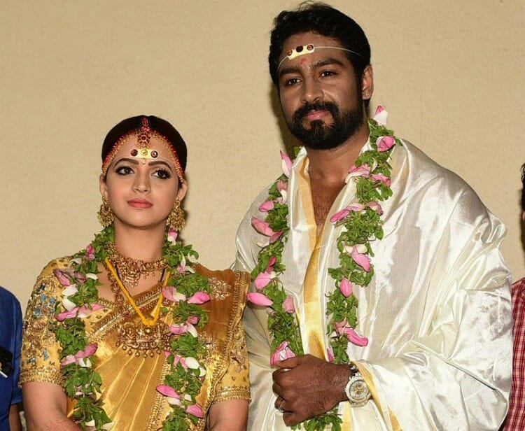 Actress Bhavana weds producer Naveen 