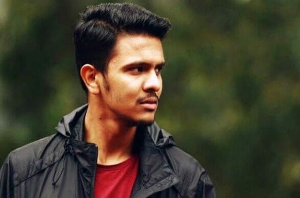 Kumar thumps controversy by calling Menon ‘cunning fox’