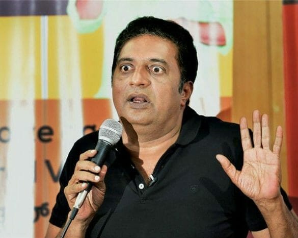 Prakash Raj condemns Kamal Haasan