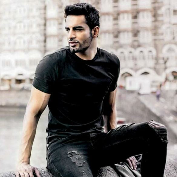 Ai guy back to Tamil!