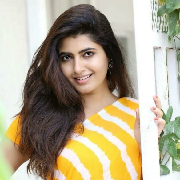 Debutant gets a meaty role!