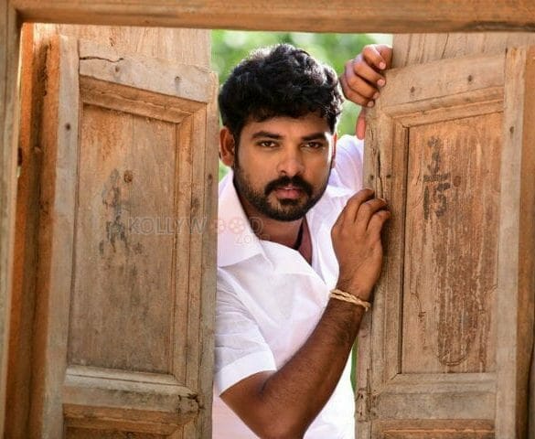 Cheating case has been filed against actor Vimal
