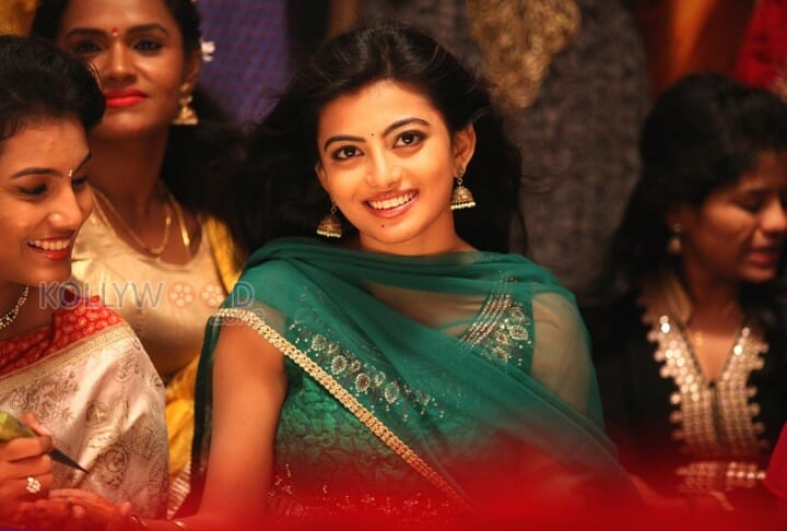 Actress Anandhi