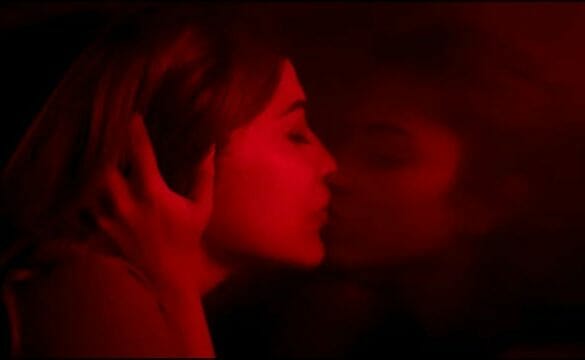 Amala Paul’s passionate lip lock with VJ Ramya turns viral!