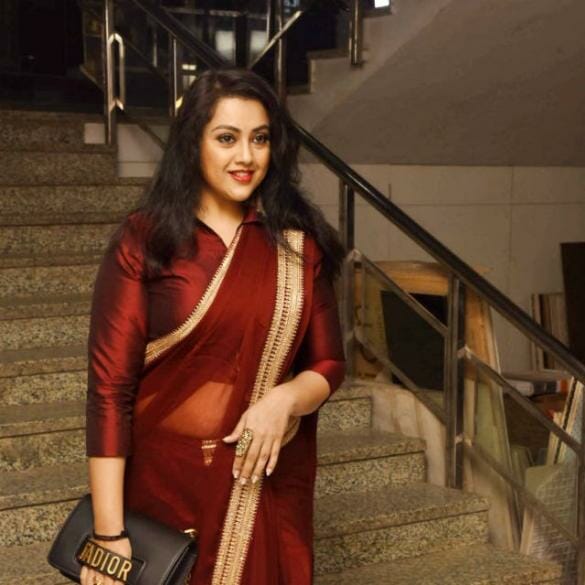 Veteran actress set to make her debut in digital space!