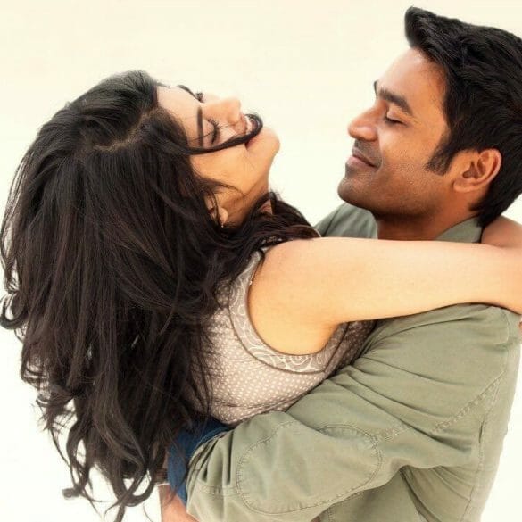 Enai Noki Paayum Thota Movie Review