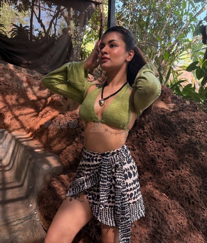 Super Hot Avneet Kaur in a Long Sleeved Olive Green Bralette with a Mini Skirt Photos 03
