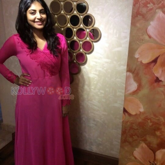 Achcham Yenbathu Madamaiyada Heroine Manjima Mohan Photos