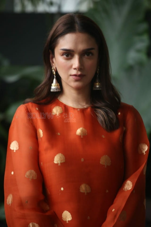 Actress Aditi Rao Hydari at Maha Samudram Movie Press Meet Pictures 12