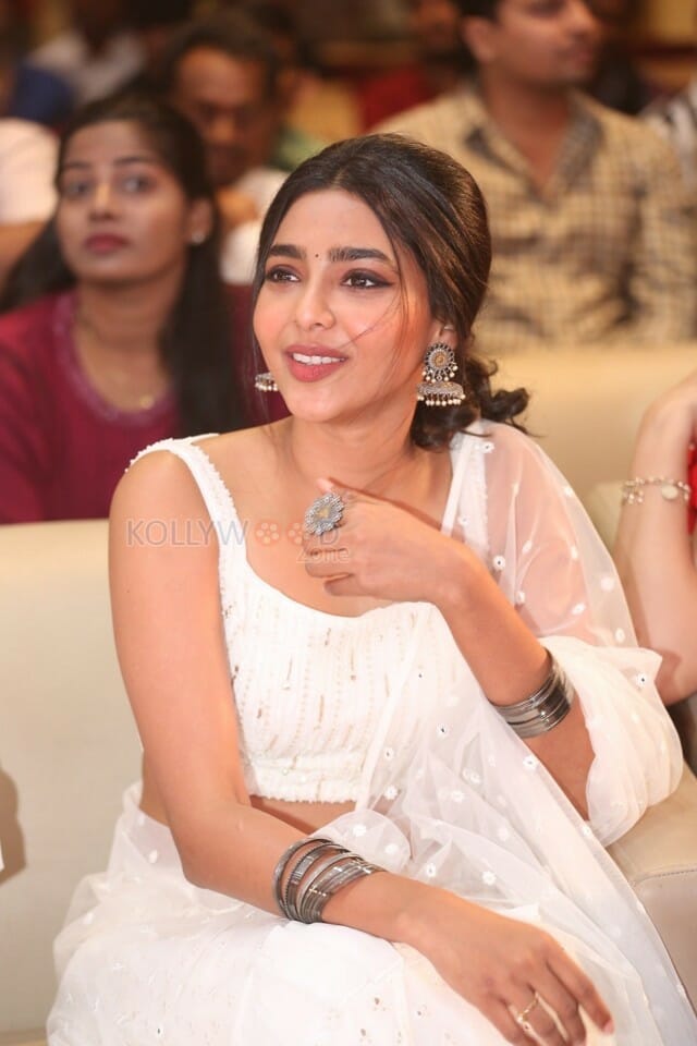 Actress Aishwarya Lekshmi At Action Movie Pre release Event Photos