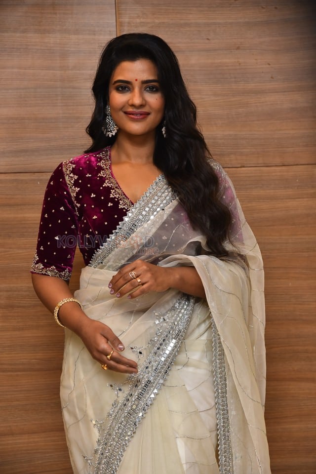Actress Aishwarya Rajesh at Sankranthiki Vasthunnam Blockbuster Event Photos 07