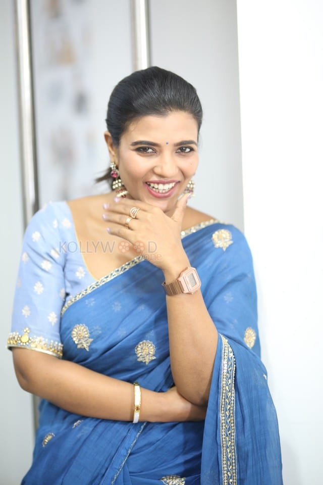 Actress Aishwarya Rajesh at Sankranthiki Vasthunnam Interview Photos 16