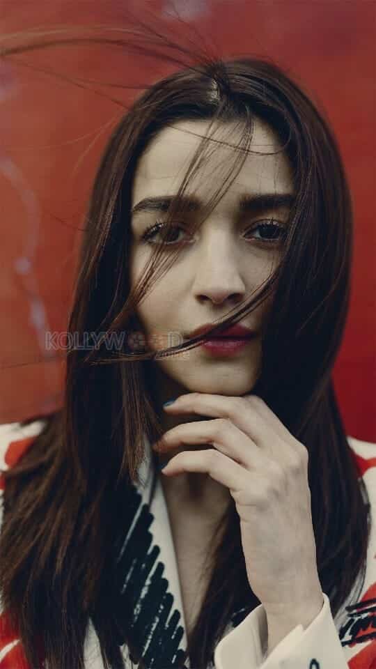 Actress Alia Bhatt Gully Boy Promo Pictures 05