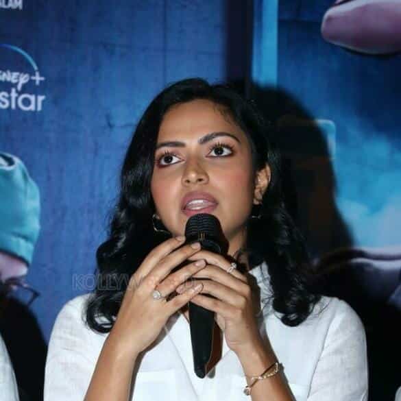 Amala Paul Says She Witnessed Real Life Postmortem For Cadaver!