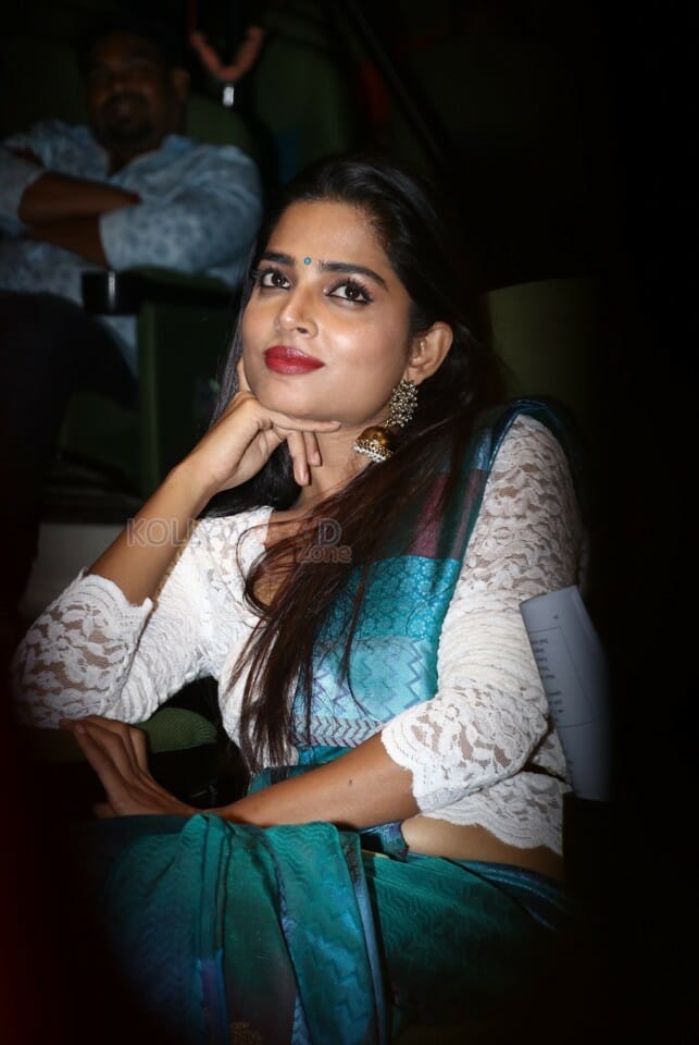 Actress Anagha Maruthora At V Mgr Sivaji Academy Awards Photos