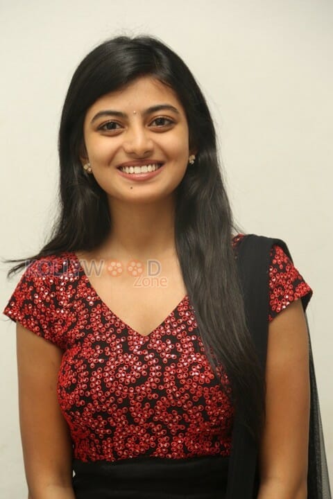 Actress Anandhi New Stills