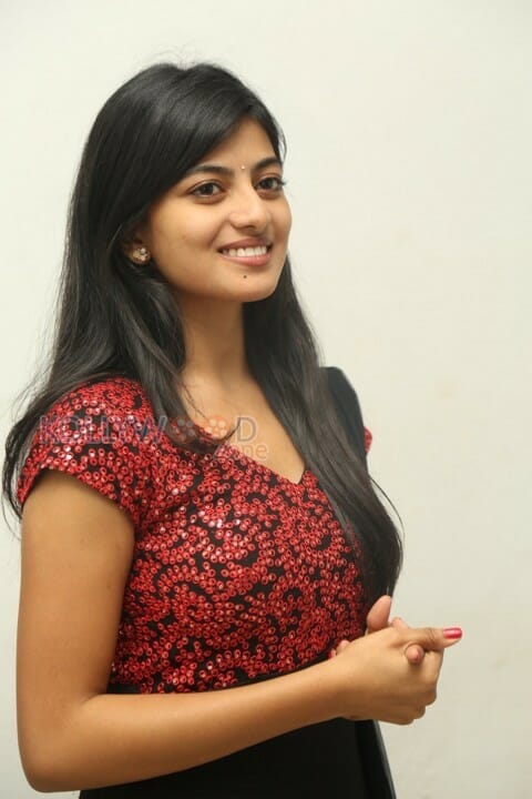 Actress Anandhi New Stills