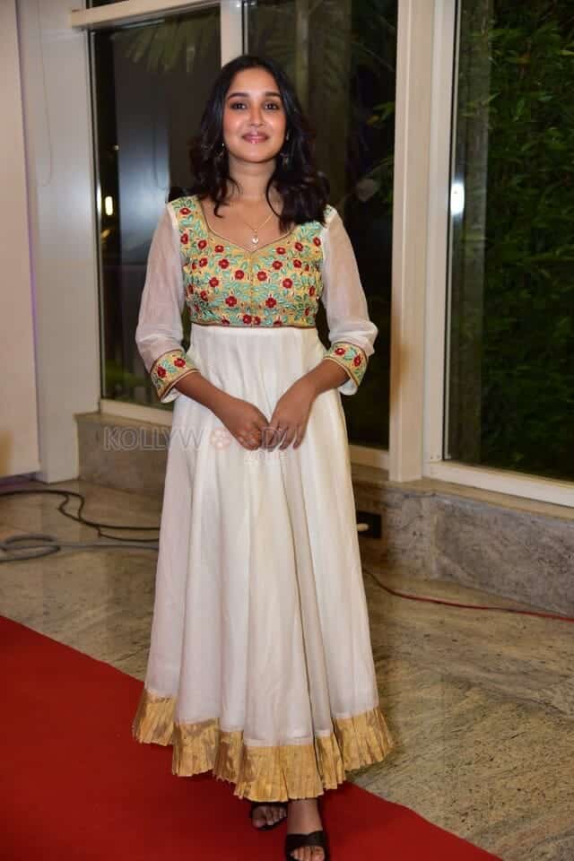 Actress Anikha Surendran at King of Kotha Pre Release Event Stills 04