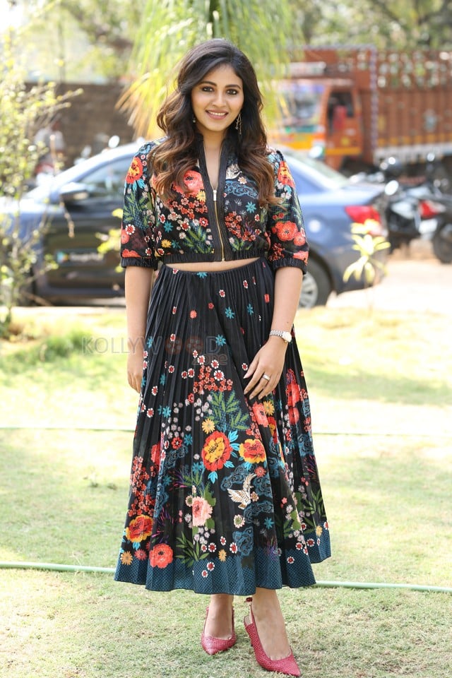 Actress Anjali at Geethanjali Malli Vachindhi Press Meet Photos 10
