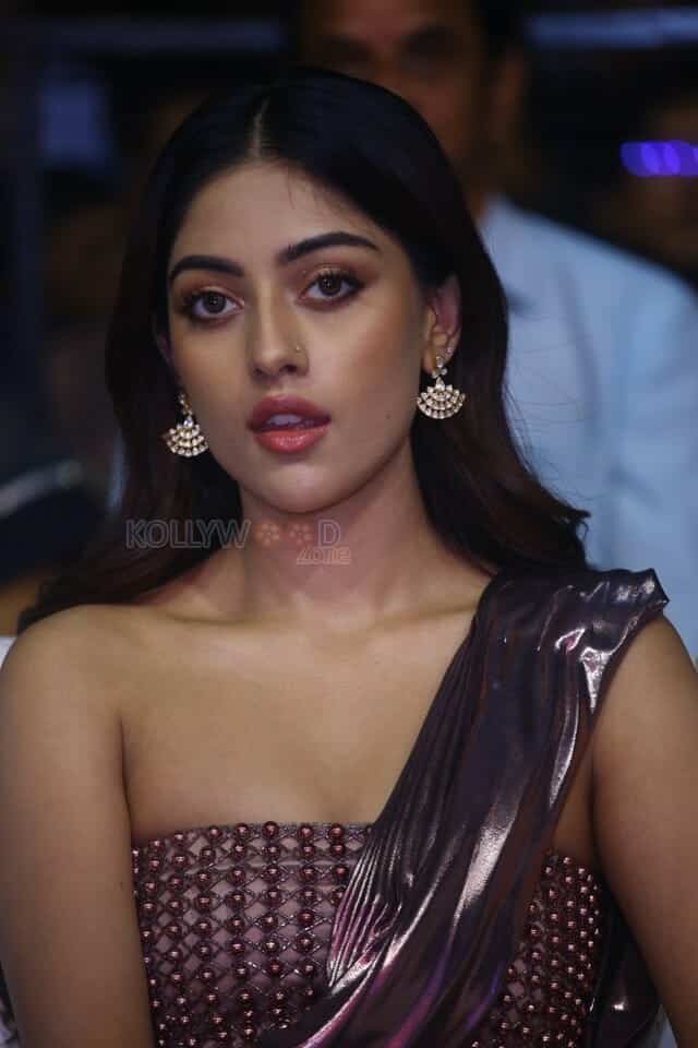 Actress Anu Emmanuel at Urvasivo Rakshasivo Movie Celebrations Photos 07