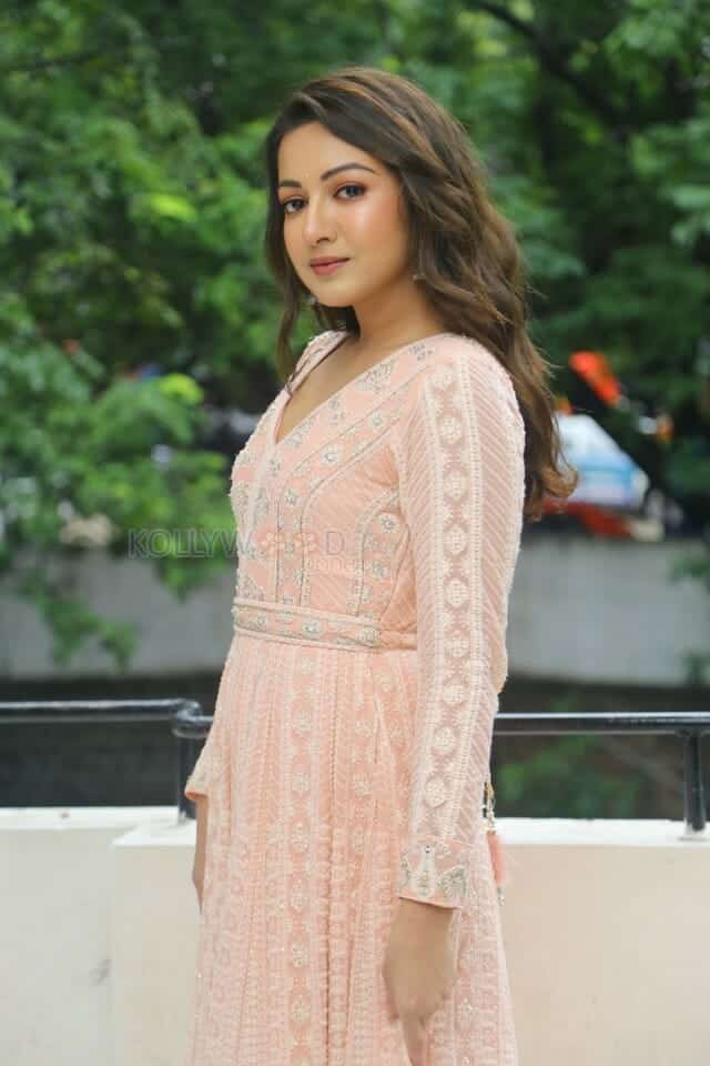 Actress Catherine Tresa at Sandeep Madhav New Movie Opening Pictures 27