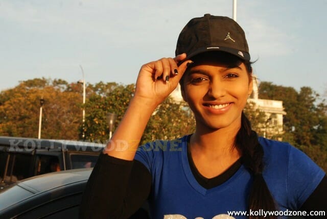 Actress Dhanshika Photos