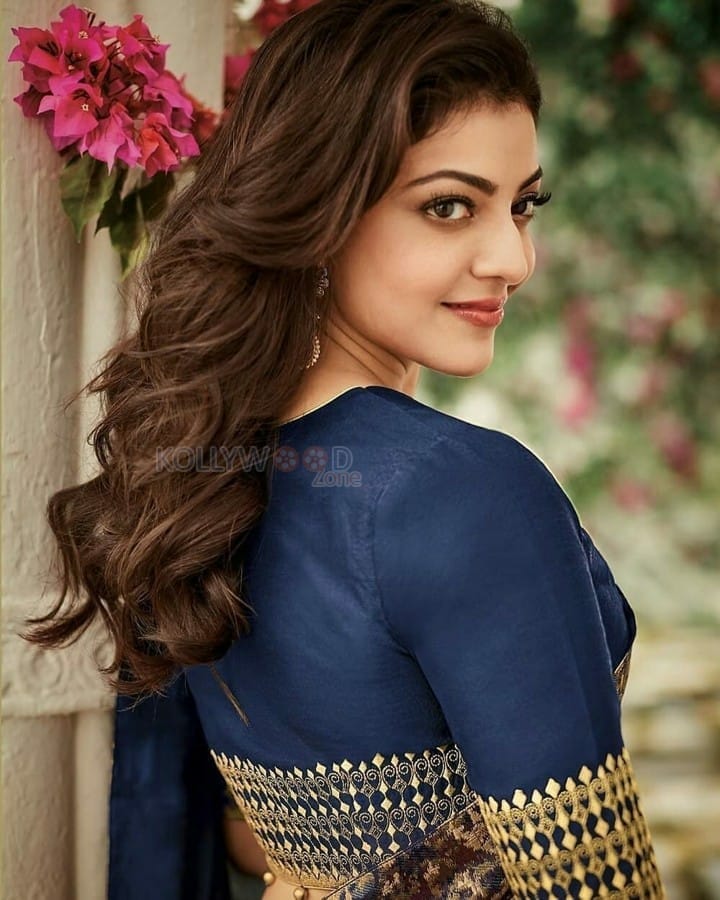 Actress Kajal Aggarwal Beautiful Saree Pictures