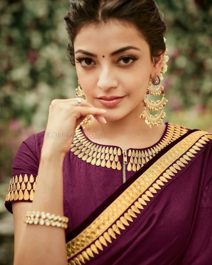 Actress Kajal Aggarwal Beautiful Saree Pictures