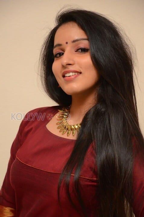 Actress Malavika Menon New Pictures