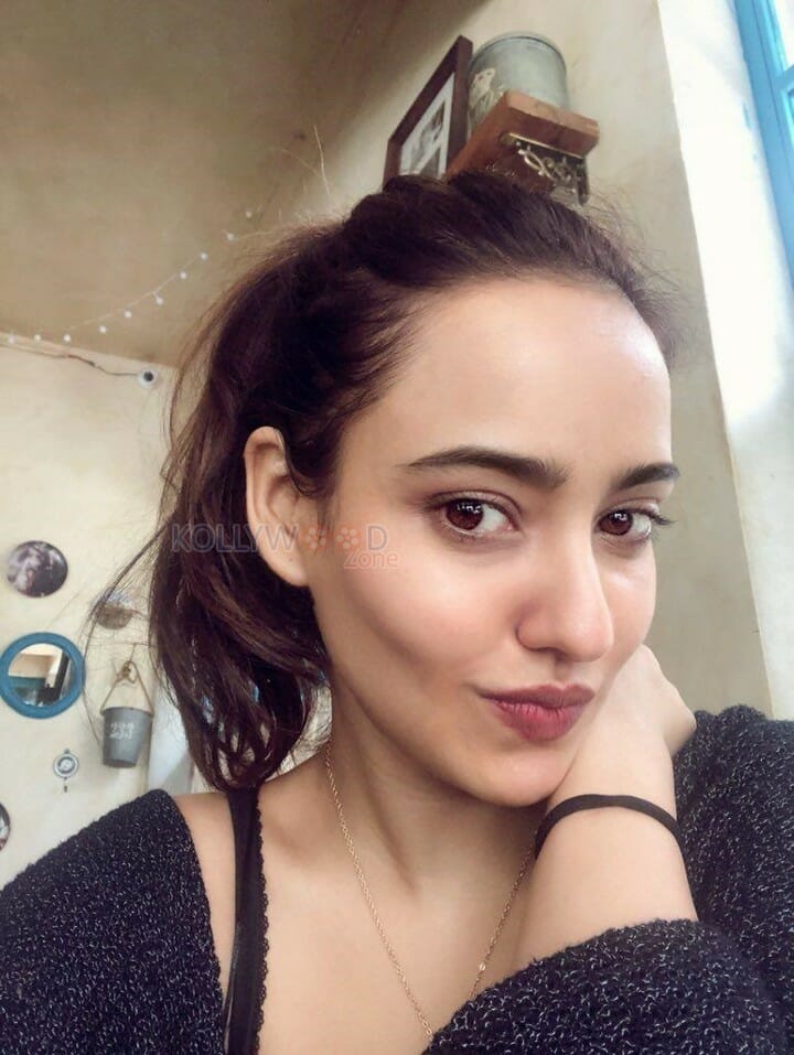 Actress Neha Sharma Hot Spicy Photoshoot Pictures