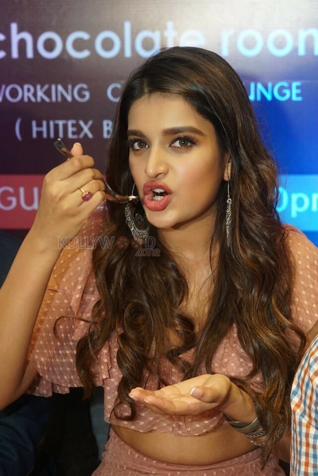 Actress Nidhhi Agerwal Launches Chocolate Room Store In Hitech City Photos