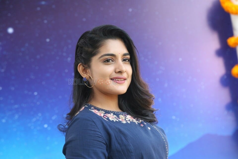 Actress Niveda Thomas At Swaasa Movie Launch Photos