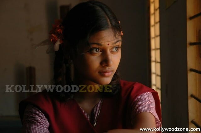 Actress Oviya In Kalavani Movie