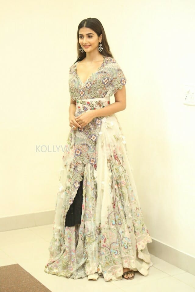 Actress Pooja Hegde At Sakshyam Movie Audio Launch Photos