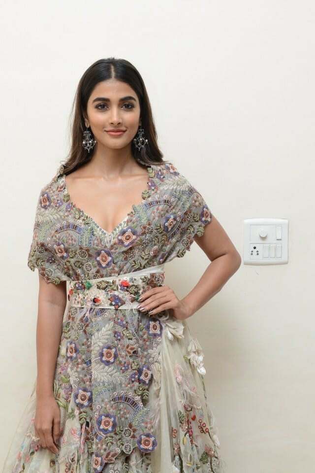 Actress Pooja Hegde At Sakshyam Movie Audio Launch Photos
