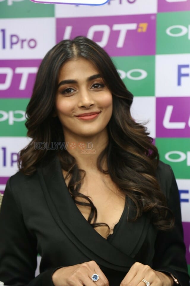 Actress Pooja Hegde At The Launch Of Oppo F Pro Mobile Photos