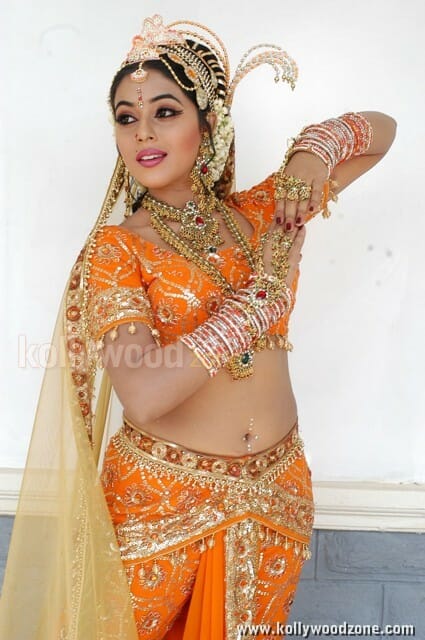 Actress Poorna Sexy Pictures