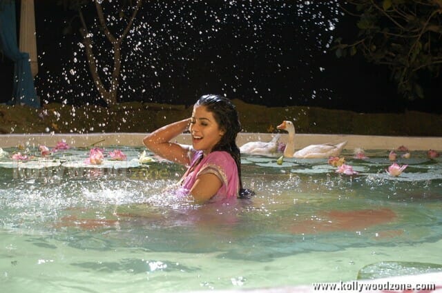 Actress Poorna Sexy Pictures