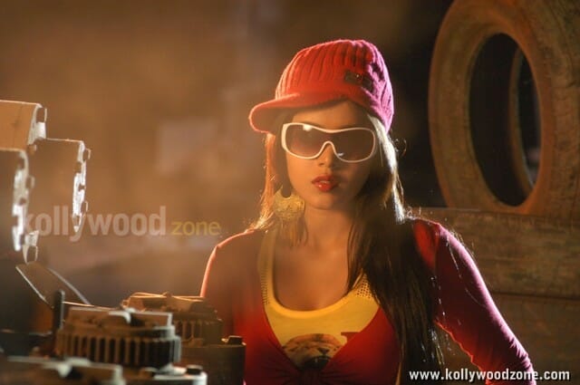 Actress Poorna Sexy Pictures