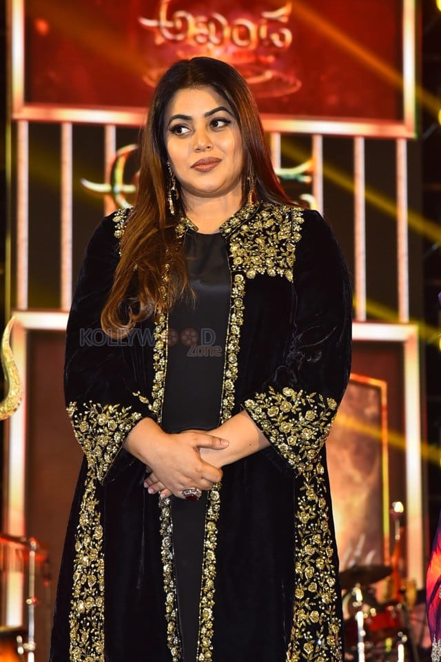 Actress Poorna at Akhanda 2 Movie Pre Release Event Stills 18